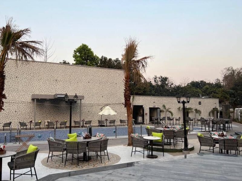 Forest Club Gorakhpur — Poolside dining