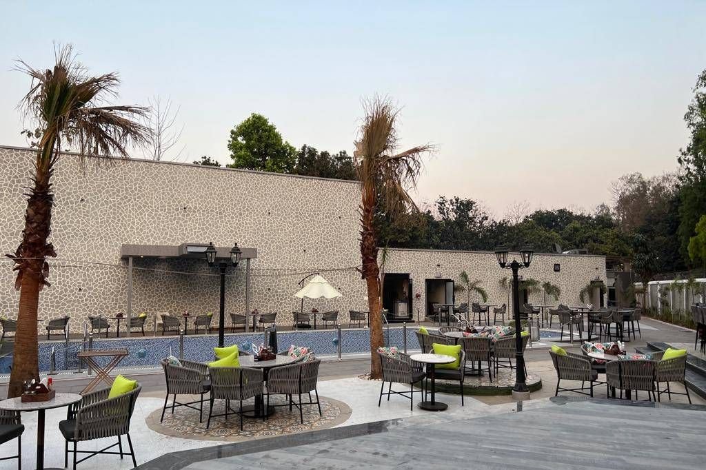 Forest Club Gorakhpur — Poolside dining
